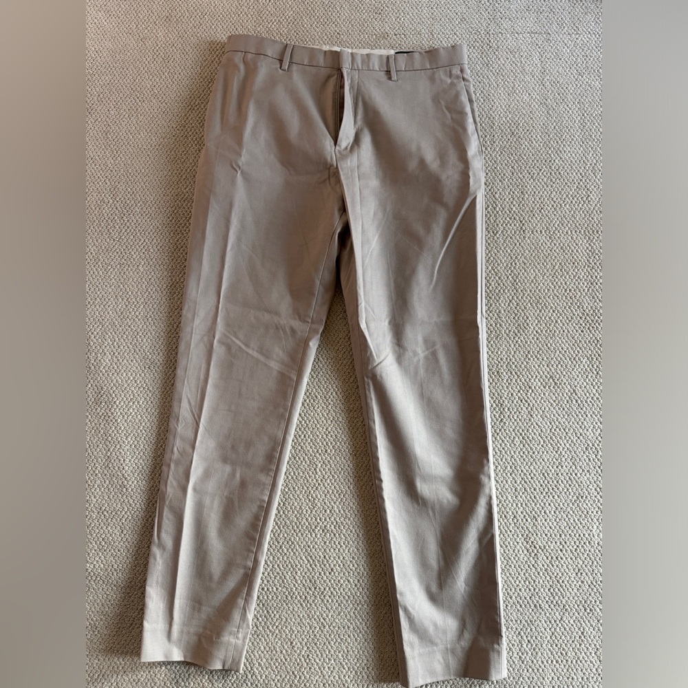 Banana Republic, men’s slacks 34